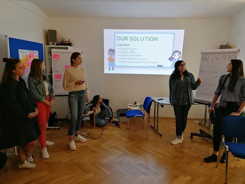 Foto 5 von ENGAGEMENT 1.0 in Wien